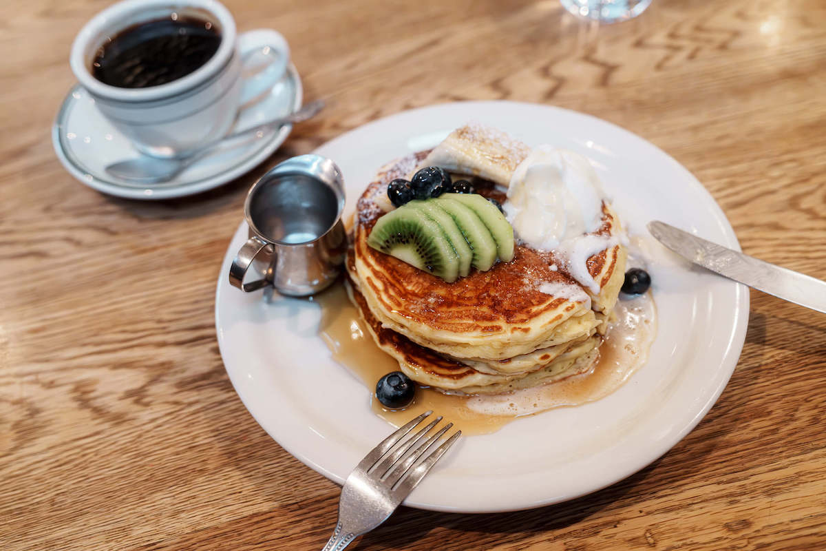 メープルシロップをかけていただきます。最高