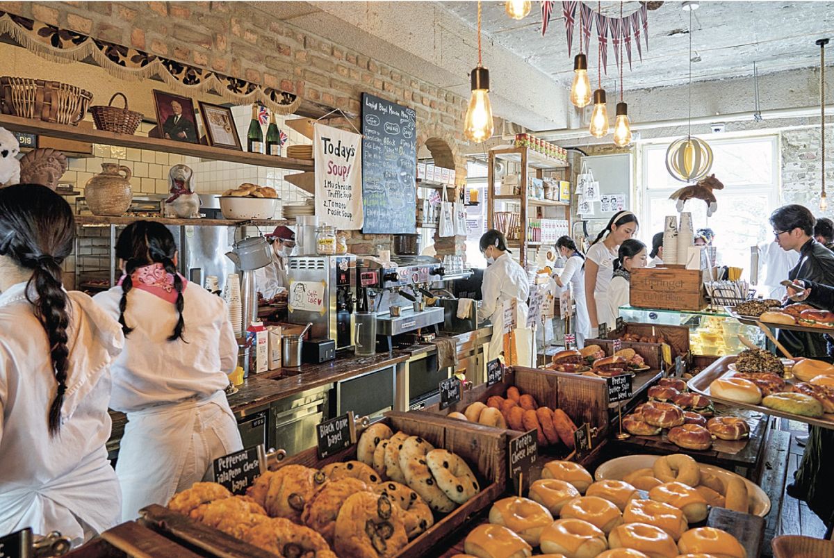 店内にズラリと並んだベーグルに思わずうっとり