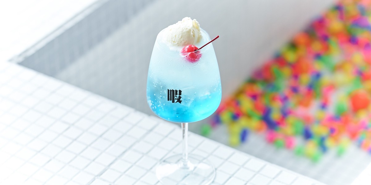 SNSで話題！ 三軒茶屋のお風呂カフェ「暇喫茶ユルク」で“映え×フルーツ”に夢中