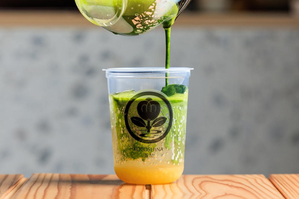 新感覚の美味しさ！ 有機抹茶ソーダ880円