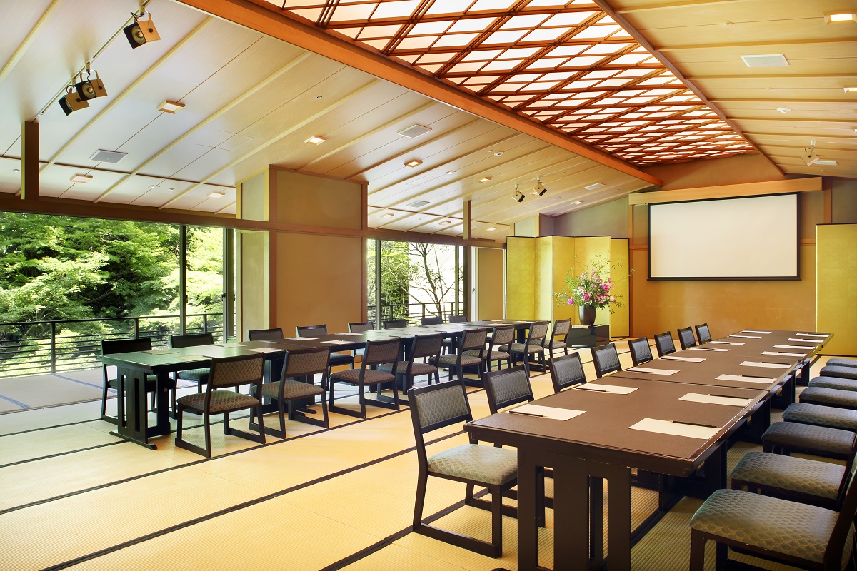 料亭 錦水「八千代」／ 