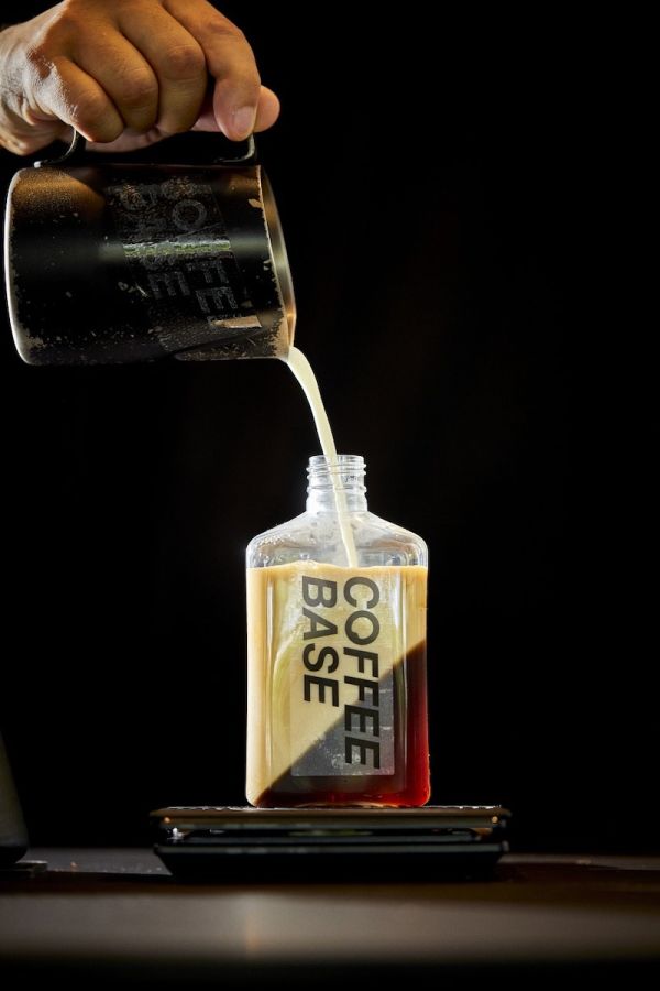 「BOTTLE Drinkコーヒーゼリー＆カフェオレ」660円