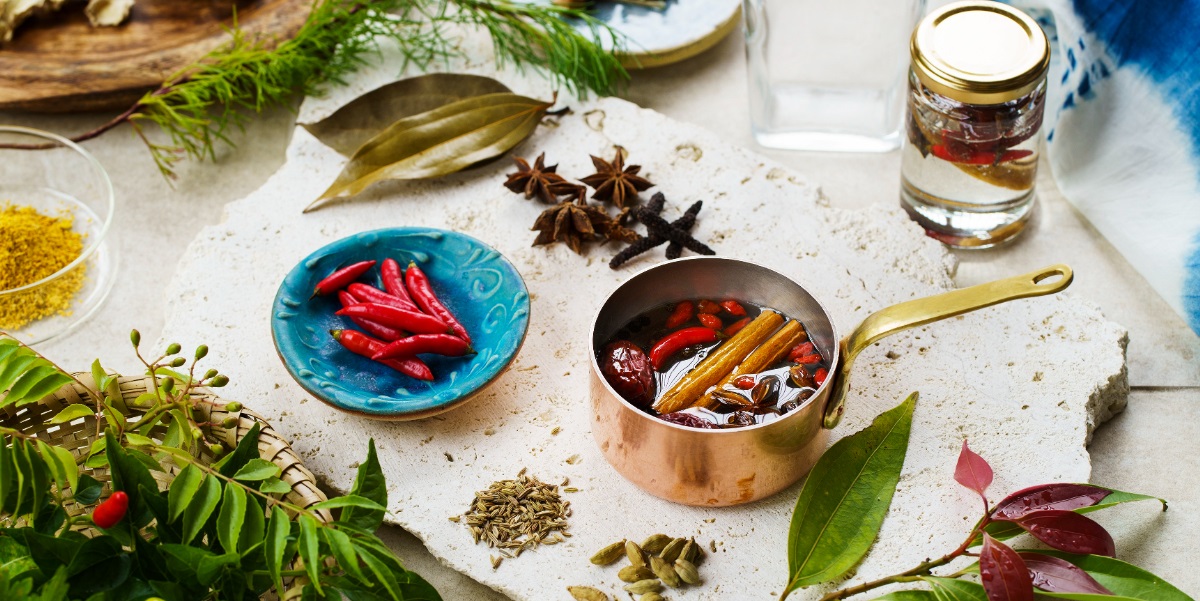 沖縄特有のスパイスで心身を整える体験を!「星のや沖縄」の「気巡りスパイス滞在」