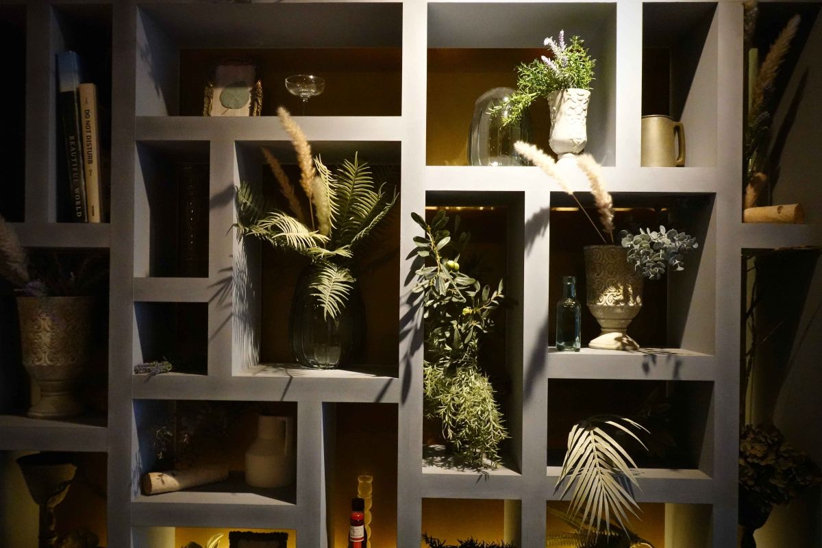 INITIAL Sapporo店内