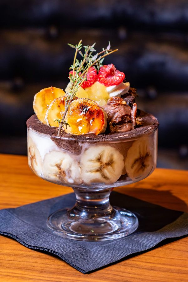 「ショコラ・バナン」1600円は唯一年中提供しているメニュー