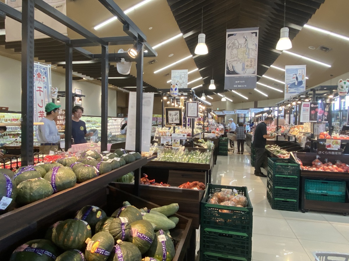 店内のレイアウトはすっきりとわかりやすい