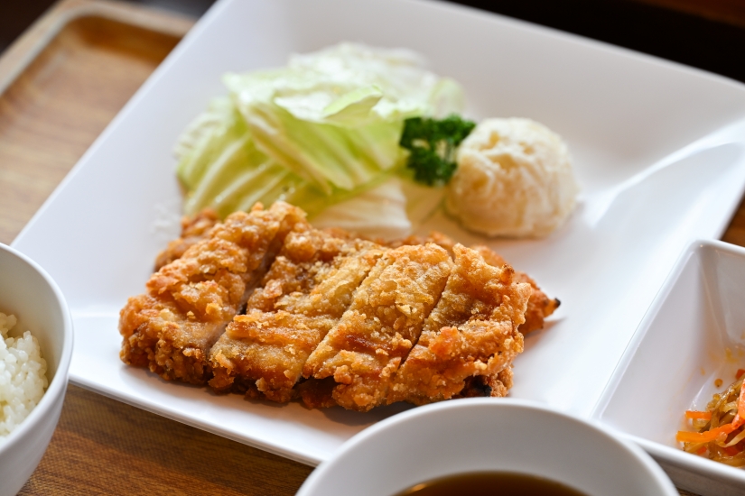 五千尺キッチン名物 山賊定食1980円