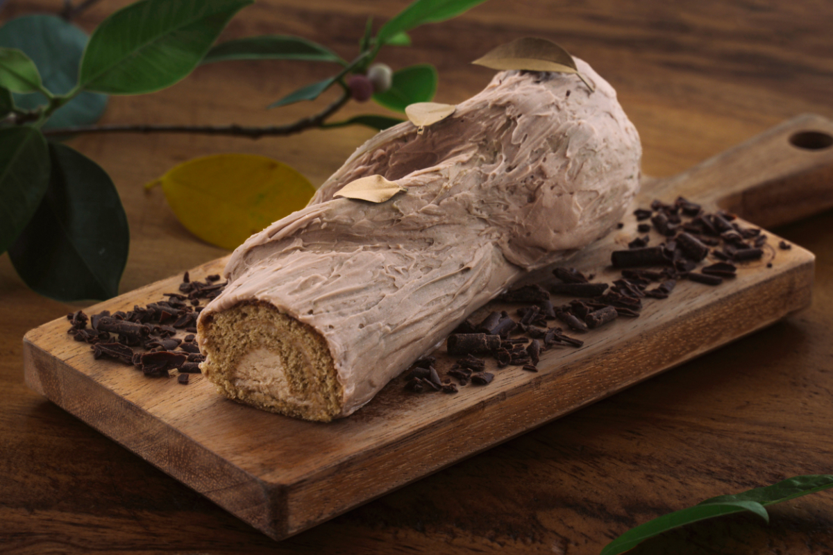 ガジュマルクリスマス_ブッシュドノエル