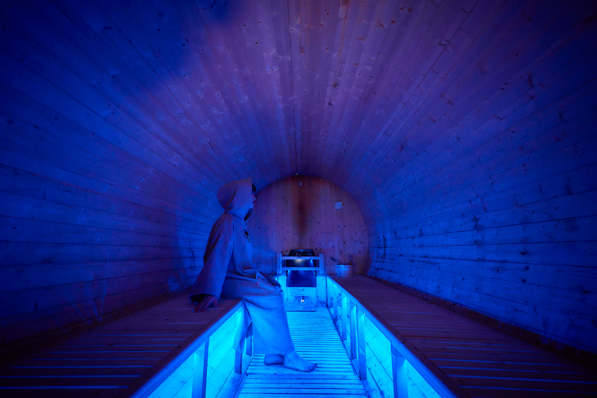 青いライトアップはこのイベント限定の演出