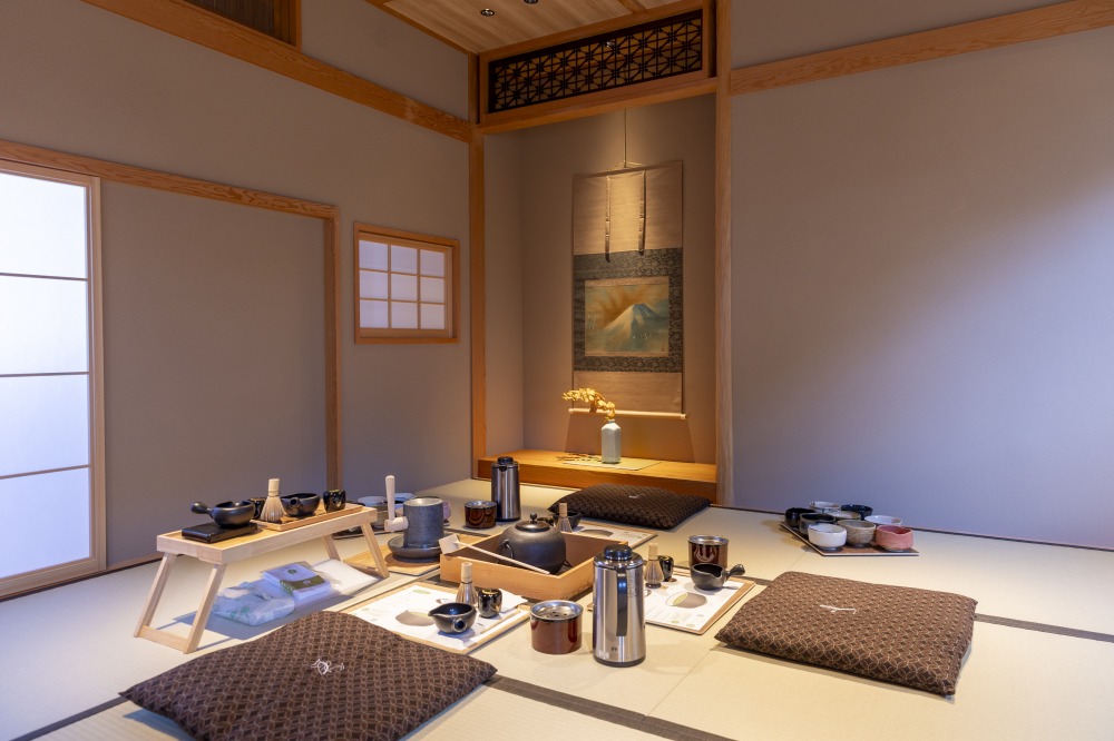 茶室には床の間などもあり、海外の方に喜ばれるそうです。