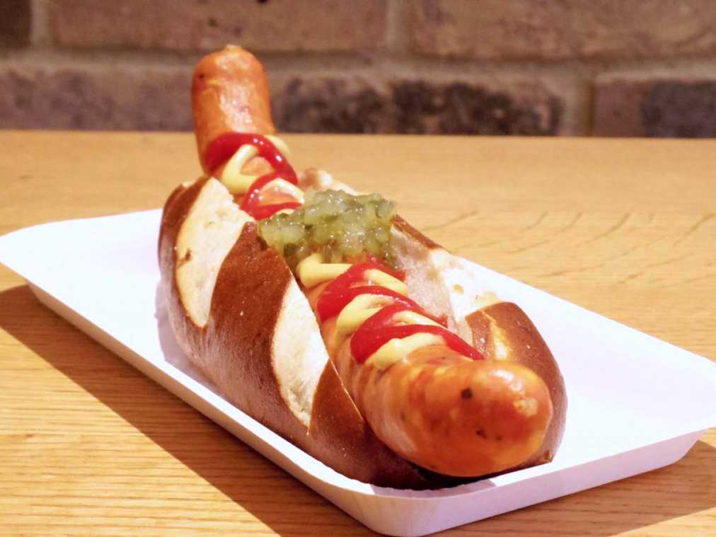 「ドイツパン＋チョリソーチーズ」900円