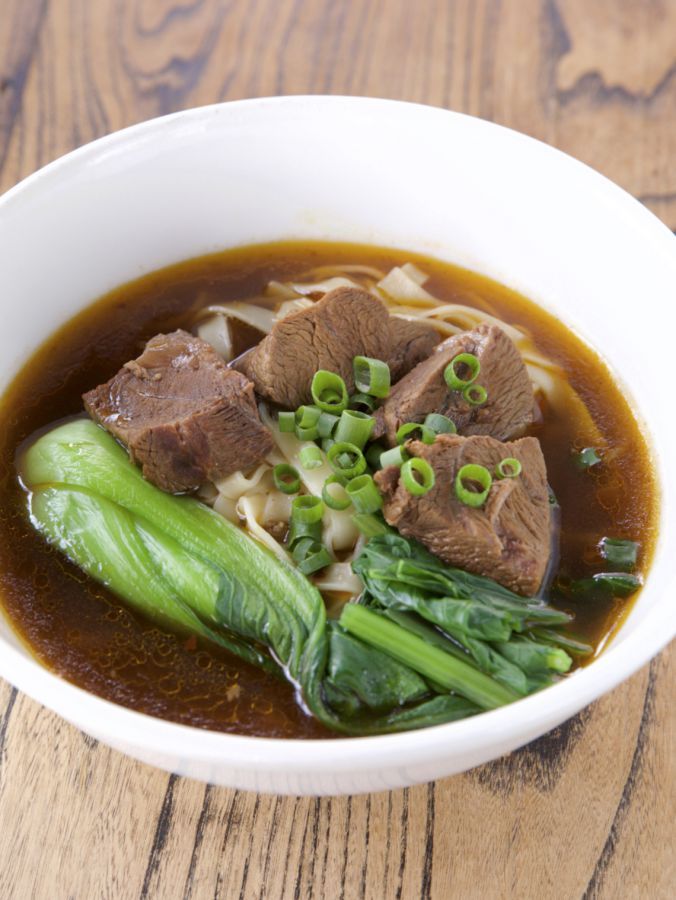 「紅焼牛肉麺」1120円