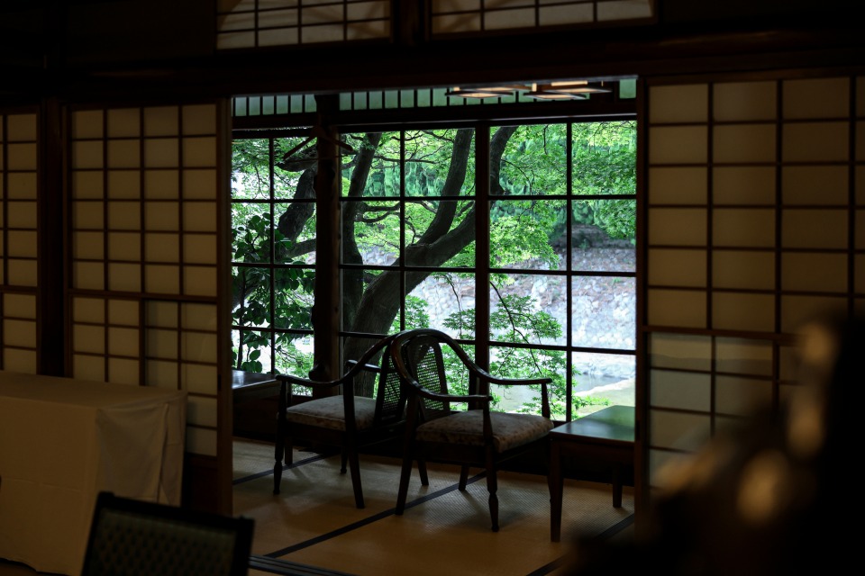 山ばな平八茶屋