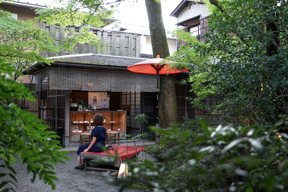 山ばな平八茶屋
