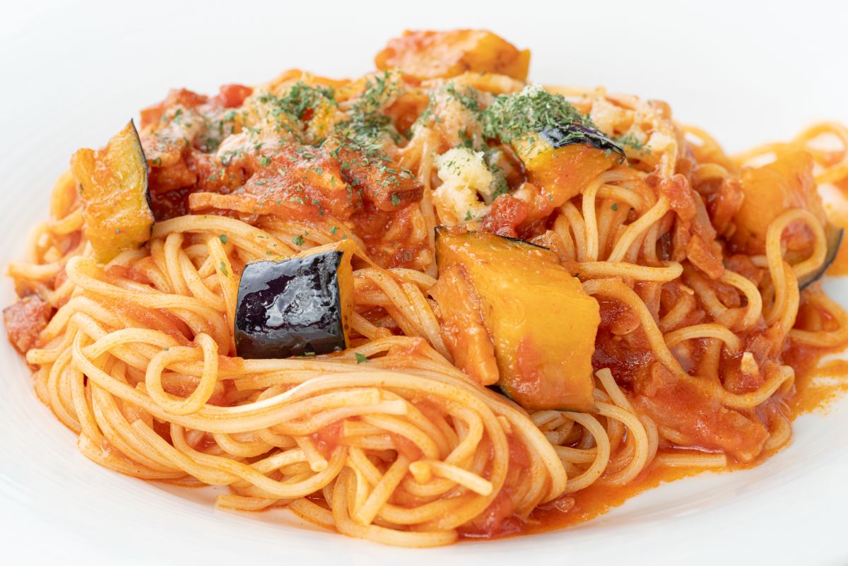 「シェフ特製トマトパスタ」1100円