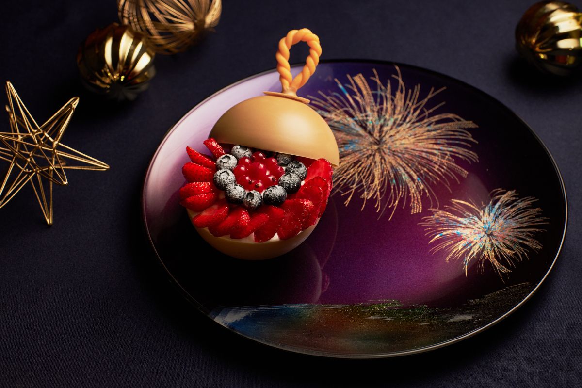 「花火玉クリスマスケーキ」3500円