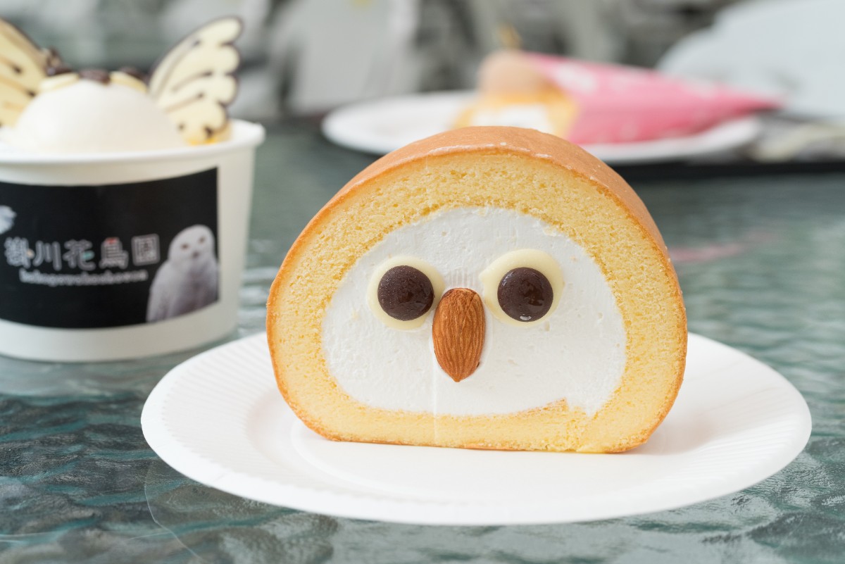 「ふくろうのロールケーキ」450円