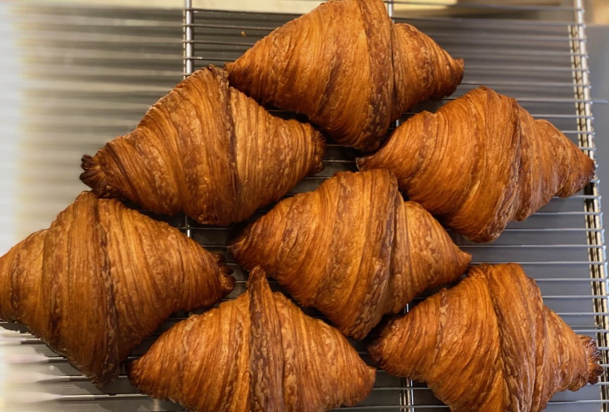 クロワッサン495円