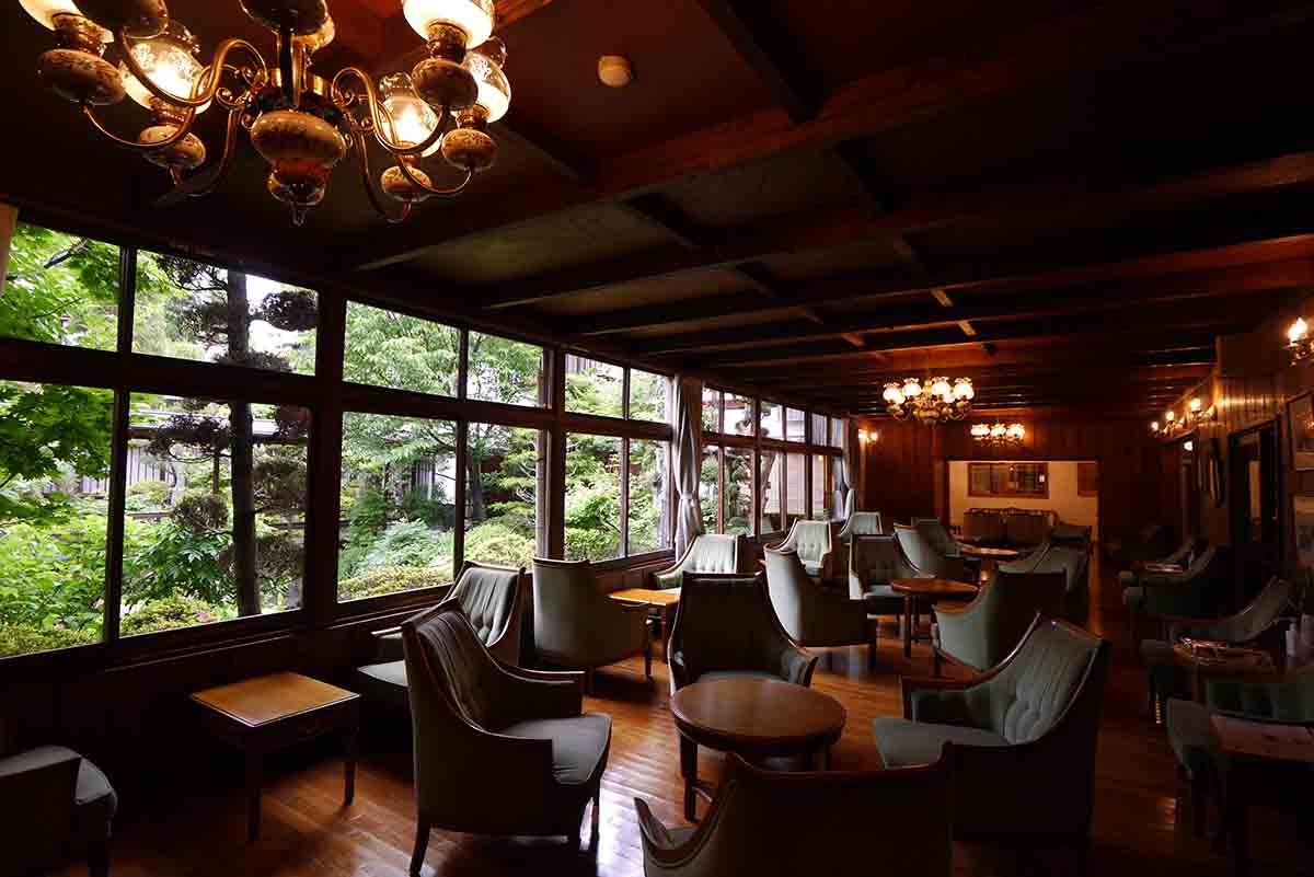 るるぶ 1986年5月号 いい湯　いい味　いい旅館 るるぶ温泉＆宿 東北 (るるぶ情報版 東北 19) | JTB