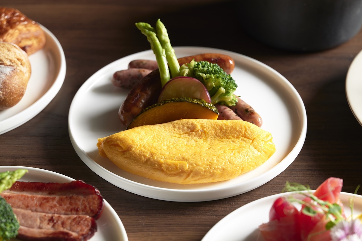 オールデイダイニング Teoriの朝食ビュッフェメニュー例／©ヒルトン京都