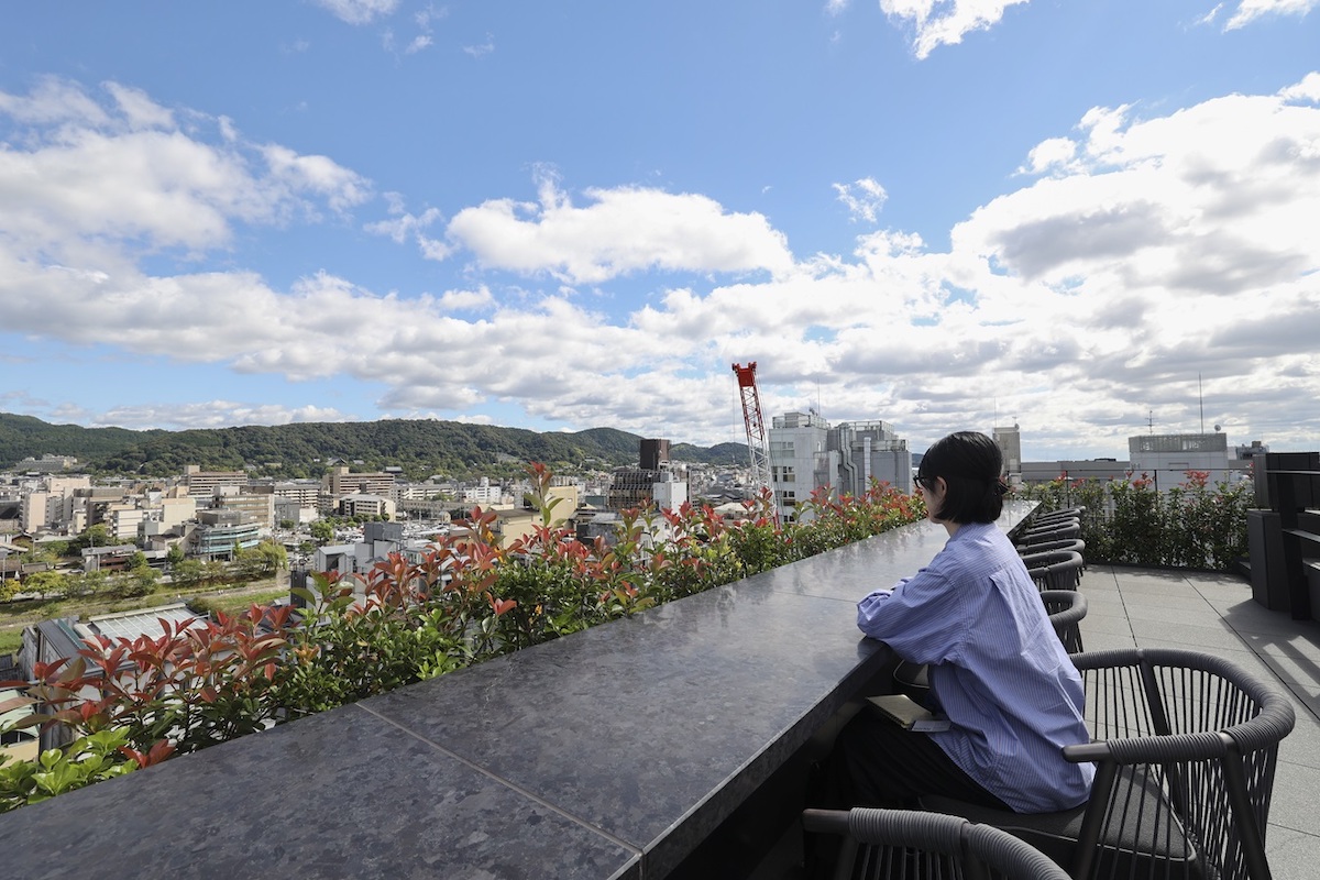ルーフトップバー CLOUD NEST ROOFTOP BAR