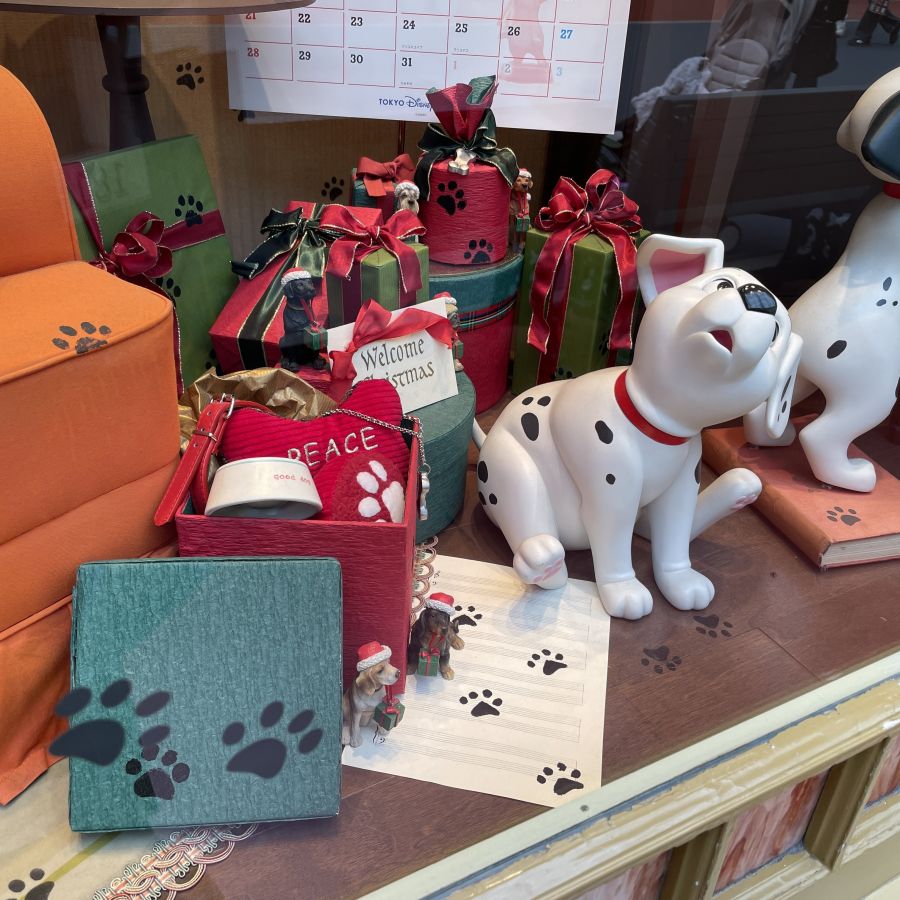 「ステーショナリー」のショーウィンドウ