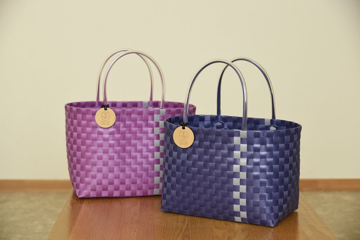 県内で作られた農作業で使われる「はけご」といわれる湯かごは、見た目もかわいいうえ、使い勝手も抜群