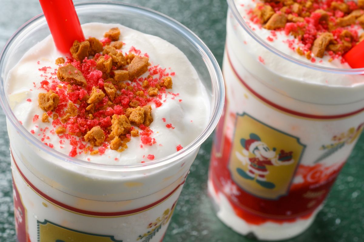 「スペシャルドリンク（苺ミルク）」1杯700円