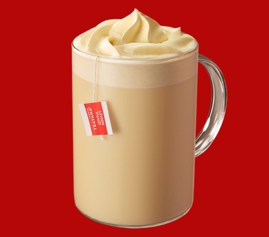 「メリークリーム ジョイフルメドレー ティー ラテ」 Tallサイズのみ 530円（持ち帰り）、540円（店内利用）