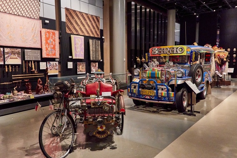 国立民族学博物館