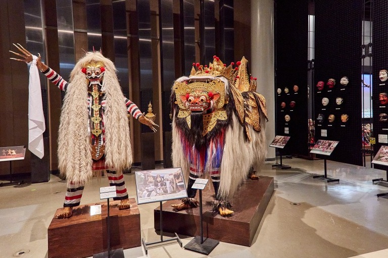 国立民族学博物館