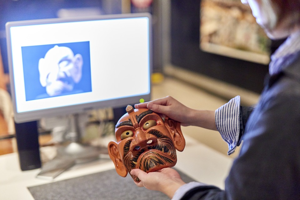 国立民族学博物館