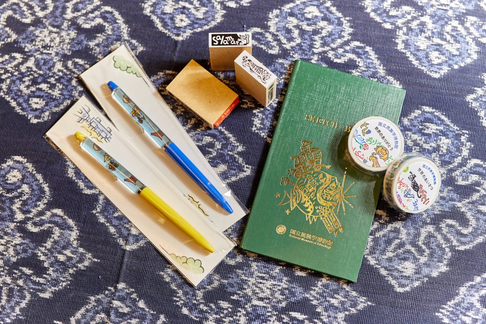 国立民族学博物館