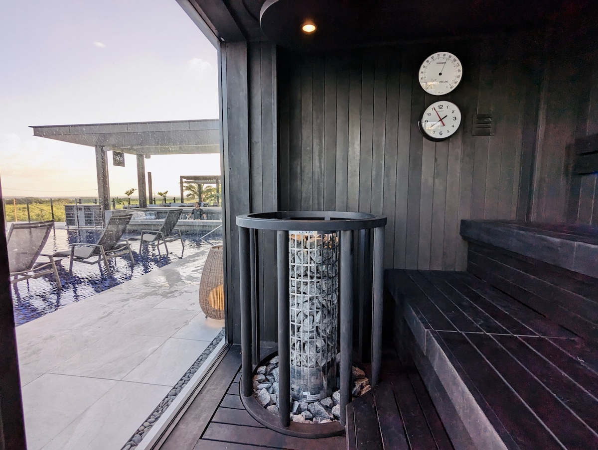 2F「スカイビューサウナ」