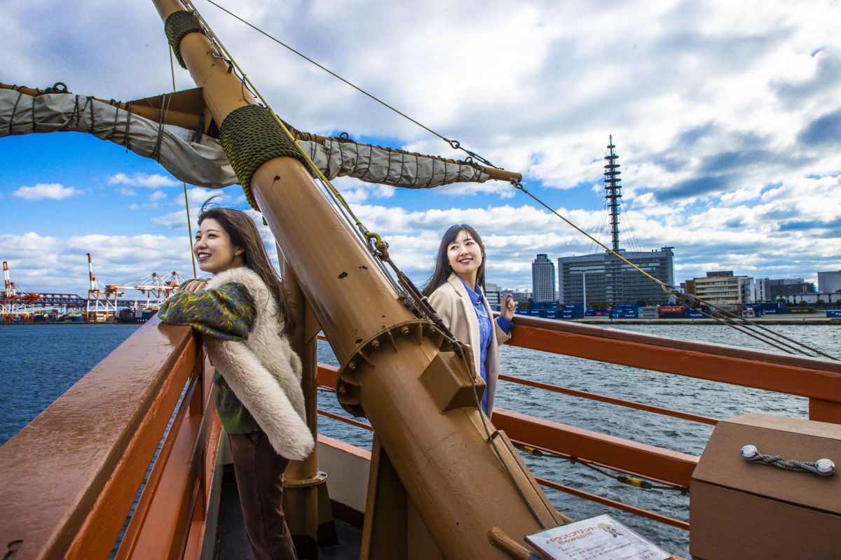 帆船型観光船 サンタマリア デイクルーズ