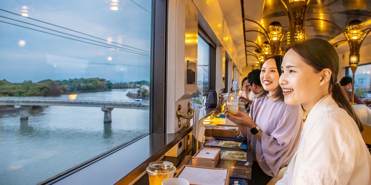 【高知】人気の観光列車『志国土佐 時代の夜明けのものがたり』雄飛の抄（奈半利駅→高知駅）に乗ってきました！