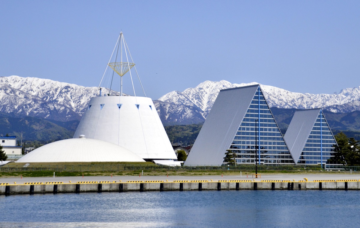 提供：魚津埋没林博物館