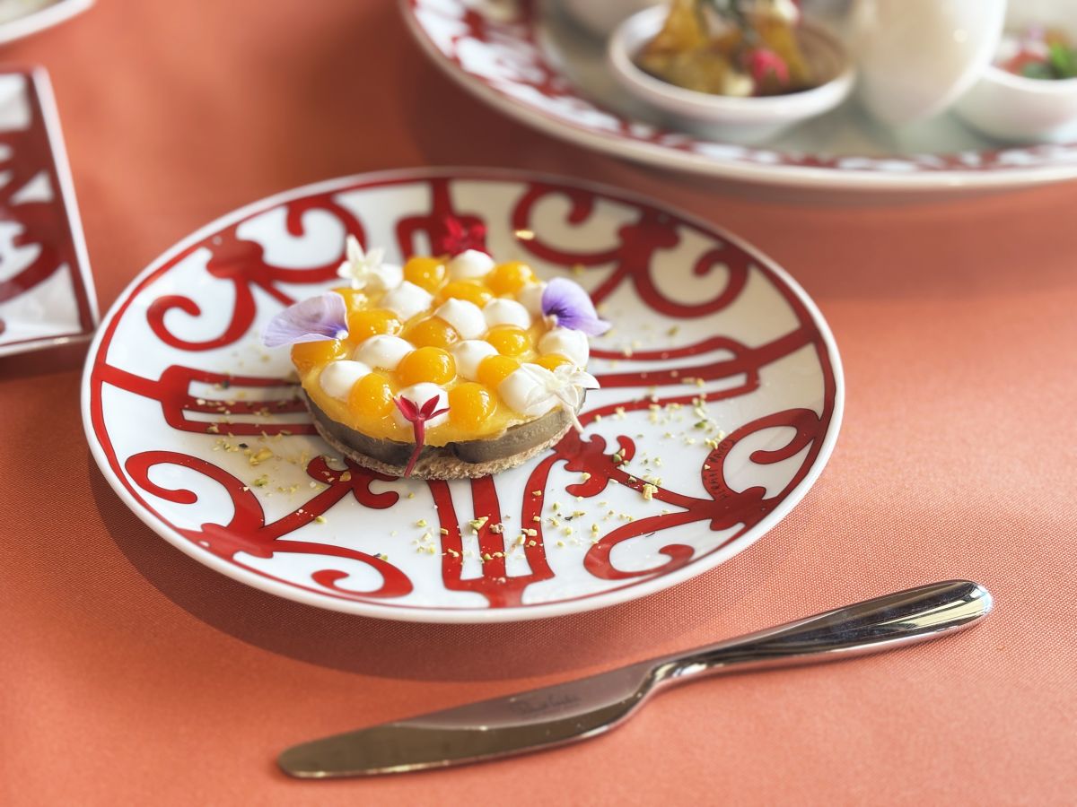 「エスプレッソ風味のフォアグラとマンゴー」 