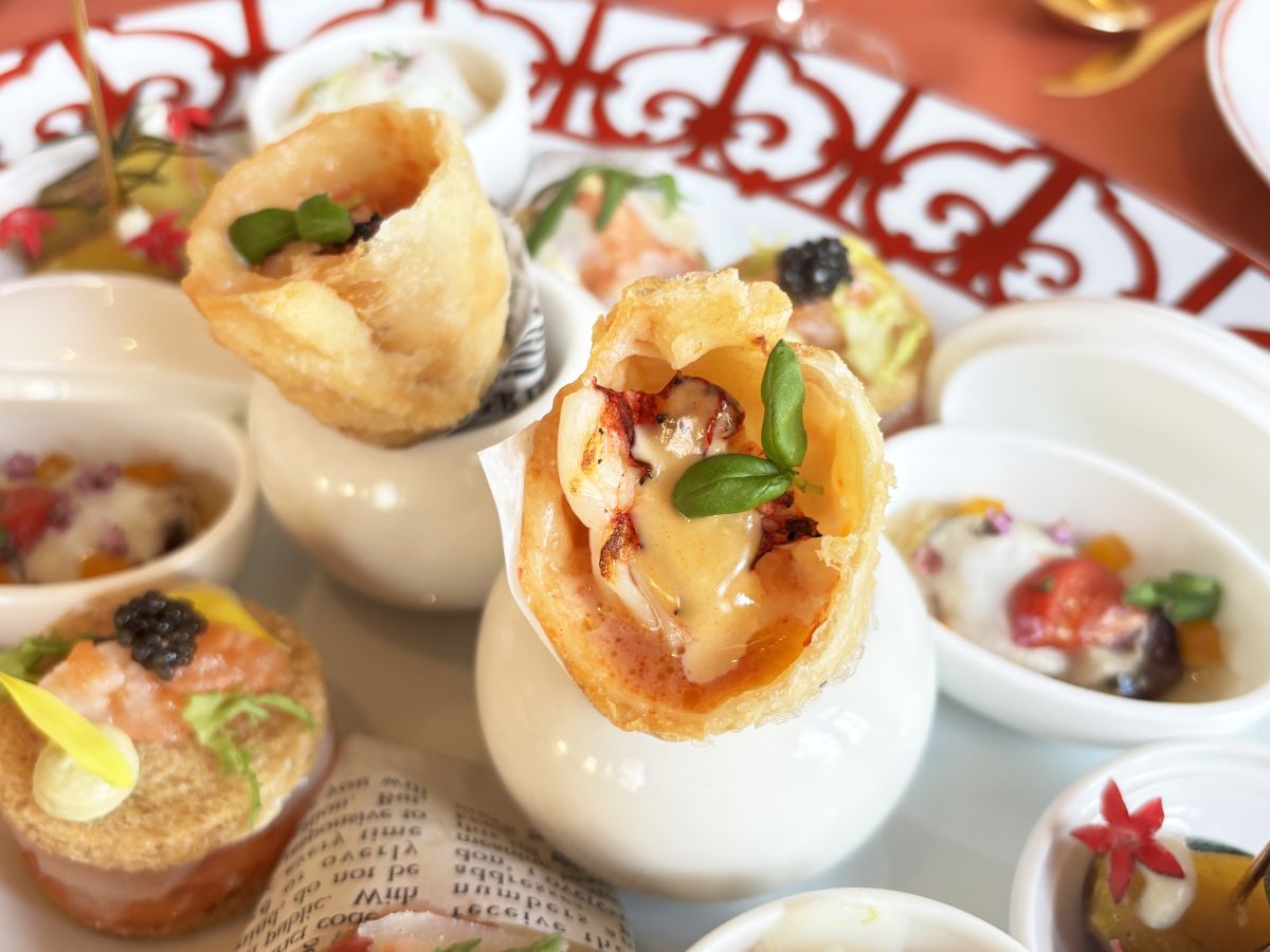 「オマール海老の小さなピッツア・フリッタ」 