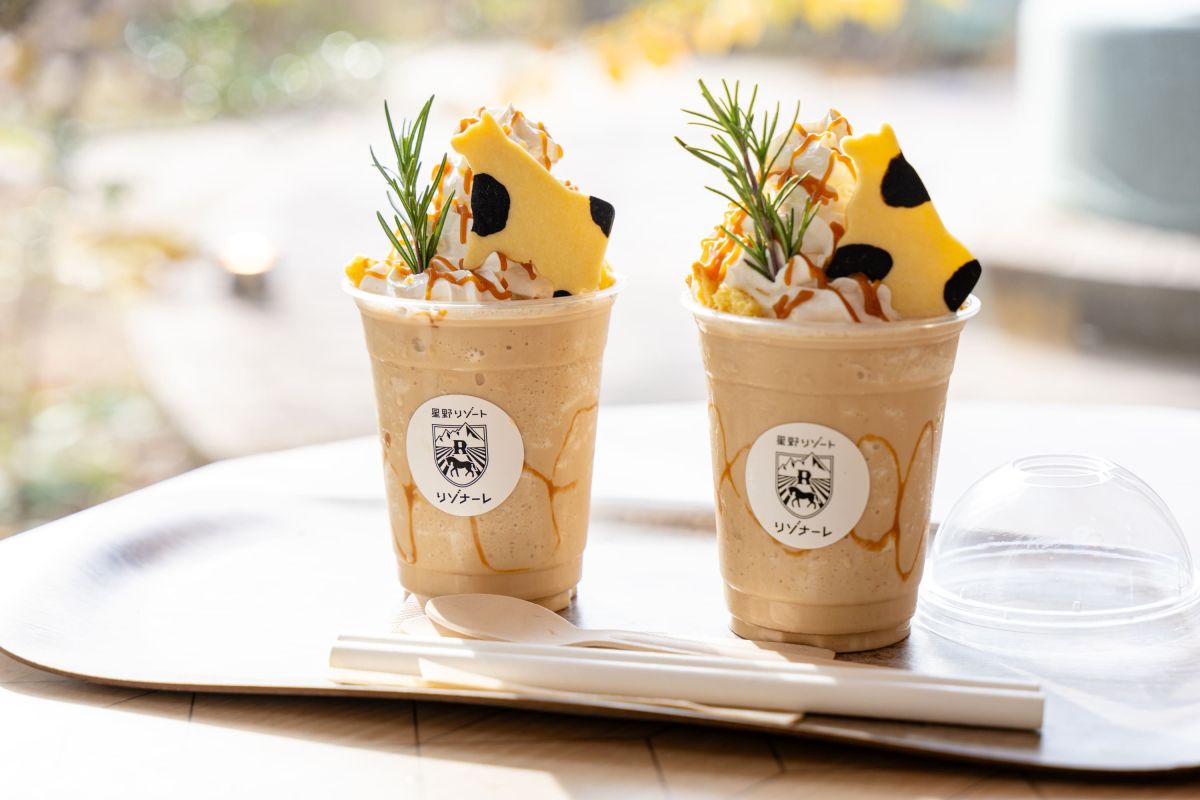 ホイップクリームの上にかかったキャラメル色のソースが「ミルクジャム」