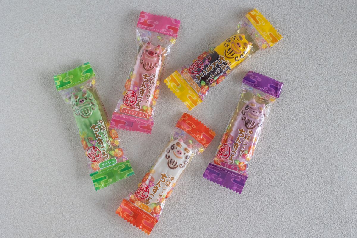 「沖縄シーサーちんすこう箸置き」2個セット 836円（単品418円）