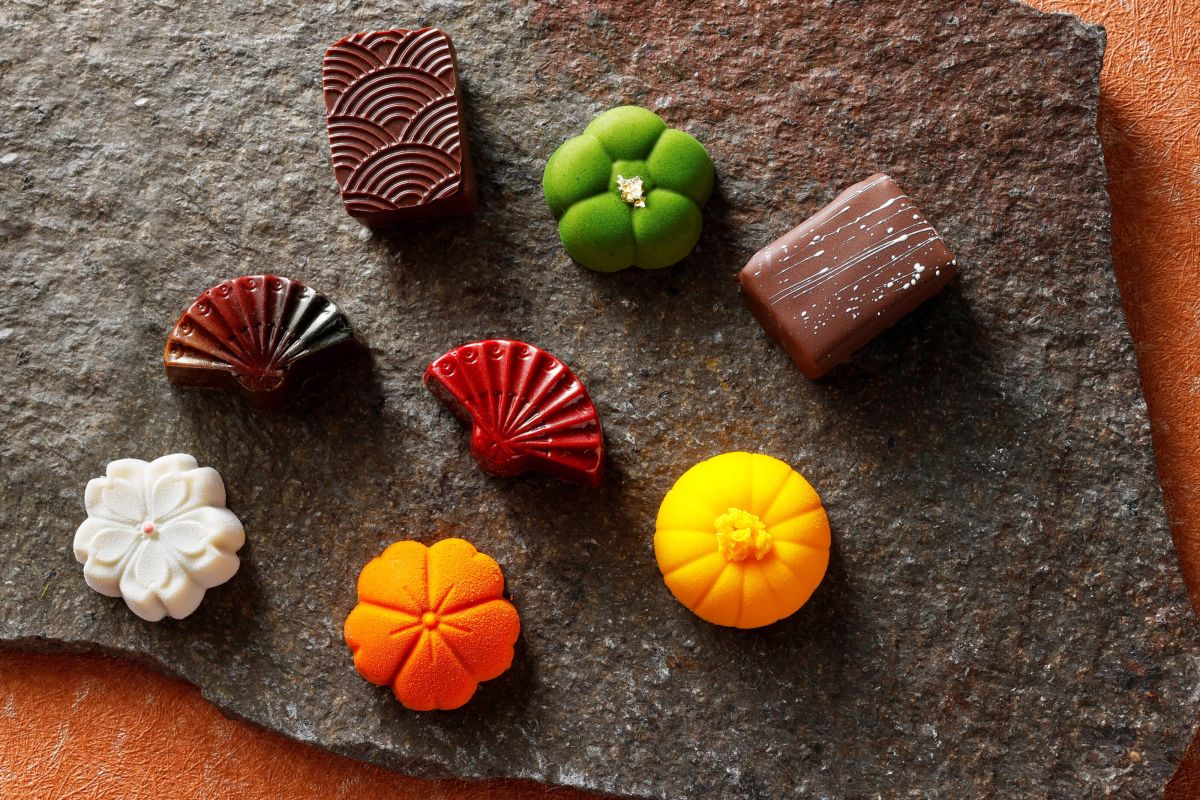 【フレーバー】柚子＆プラリネ / 日本酒＆黒豆 / 木苺 / あんず&プラリネ / 抹茶&ごま / 蜜柑&ヨーグルト / 紫蘇 / 山椒