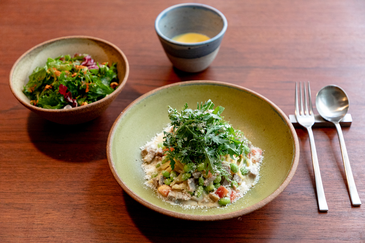 「ランチセット 本日のパスタ、bankのパン付き」2800円