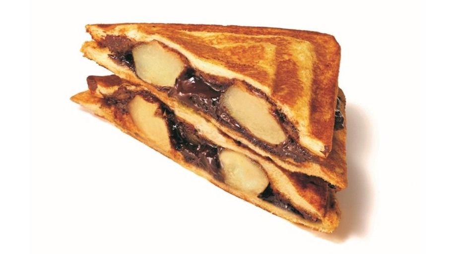 ボナ / セントル ザ・ベーカリー「ホットサンド ベル・エレーヌ キャラメル」（1枚）　1944円 ※東京会場限定