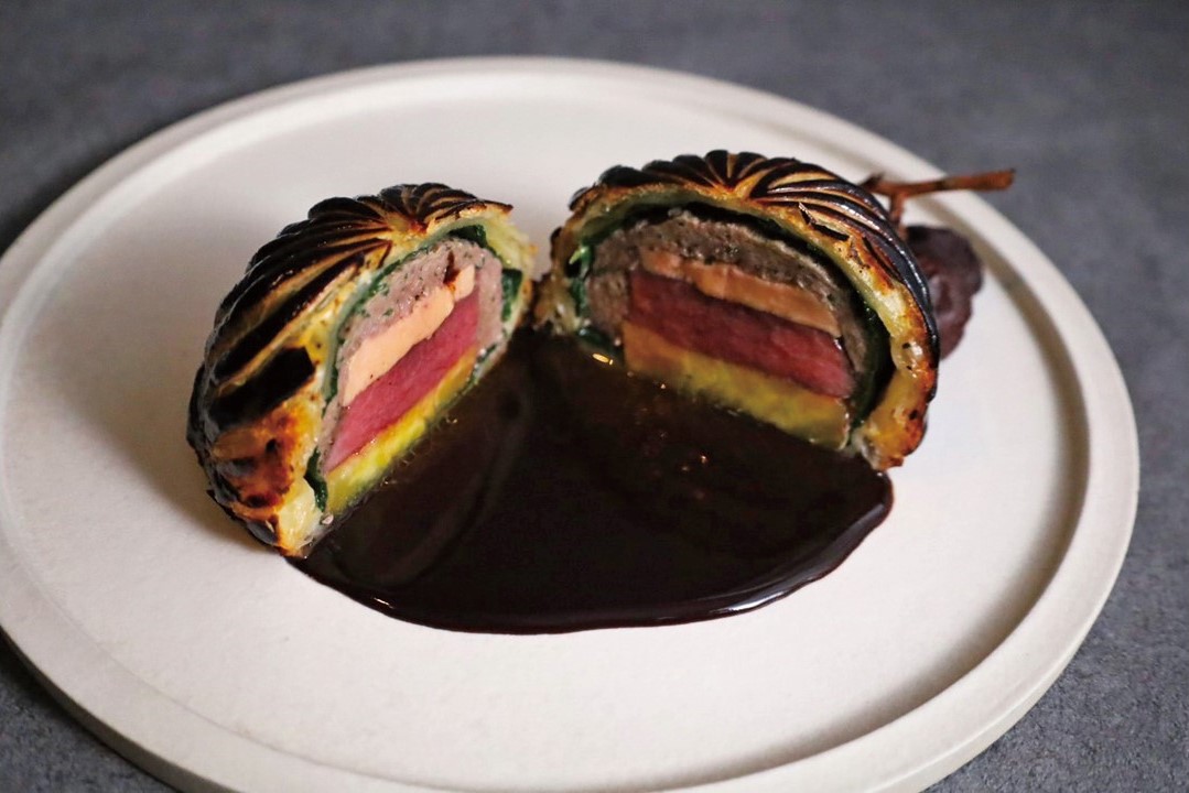 ル スプートニク「ジビエとカカオ」（1皿）5500円 ※東京会場限定