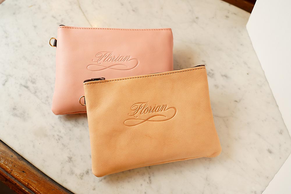 「ポーチ」各€27