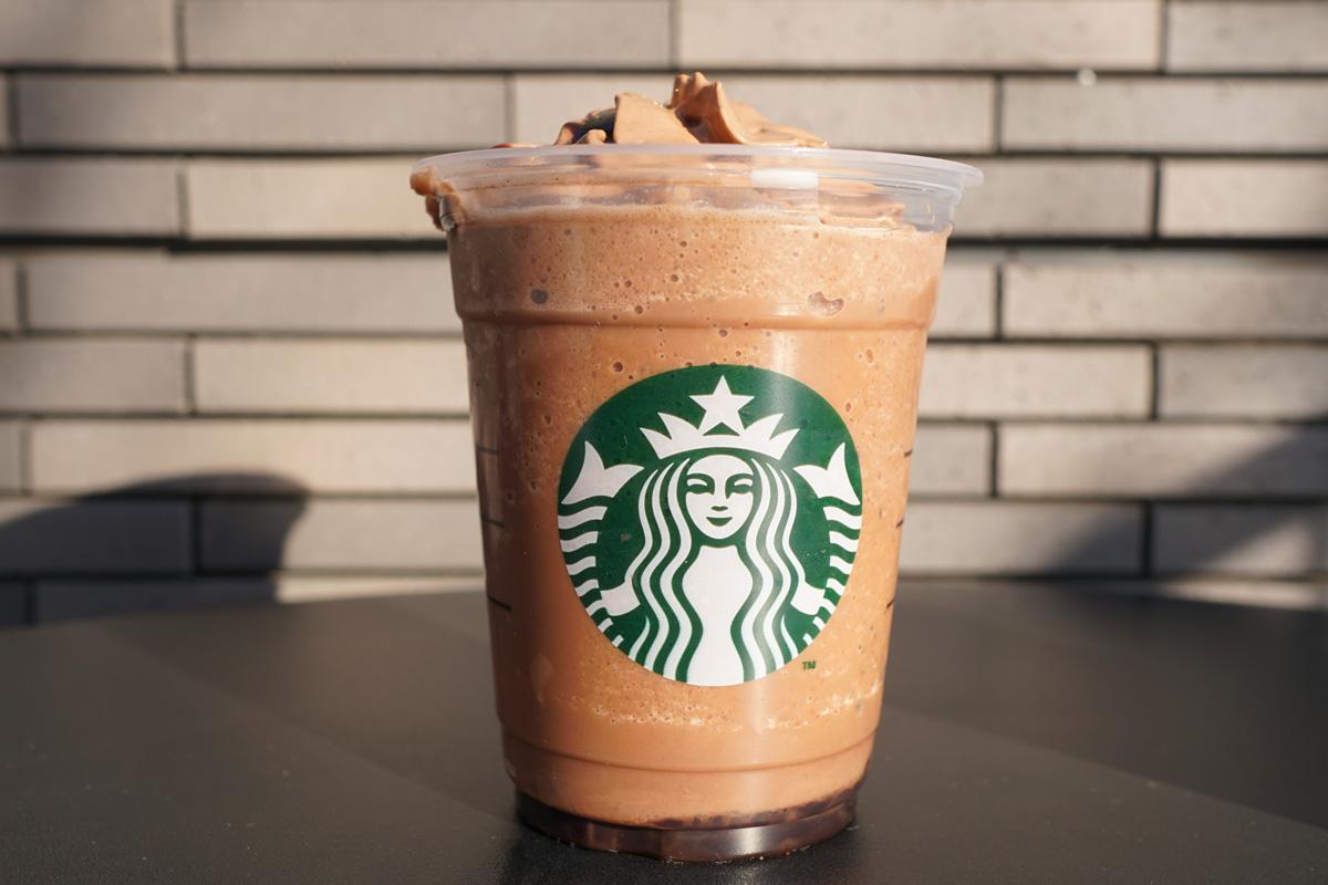 「クラシック ショコラ シンフォニー フラペチーノ®」