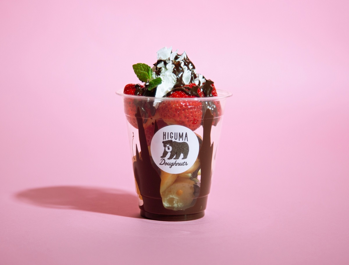 HIGUMA Doughnuts「とろとろチョコレートとあまおうのドーナッツカップ」