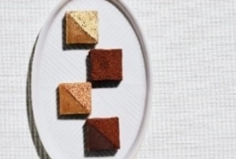 江戸久寿餅「シンクズモチ」(4個入り)1728円、(6個入り)2376円
※松屋銀座限定