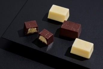 ラヴォラッティ「パルミジャーノ・レッジャーノ ボンボン」(8個入り」3564円